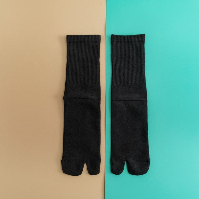 Two-Toe Split Socks with Ribbed Cuff for Daily Wear