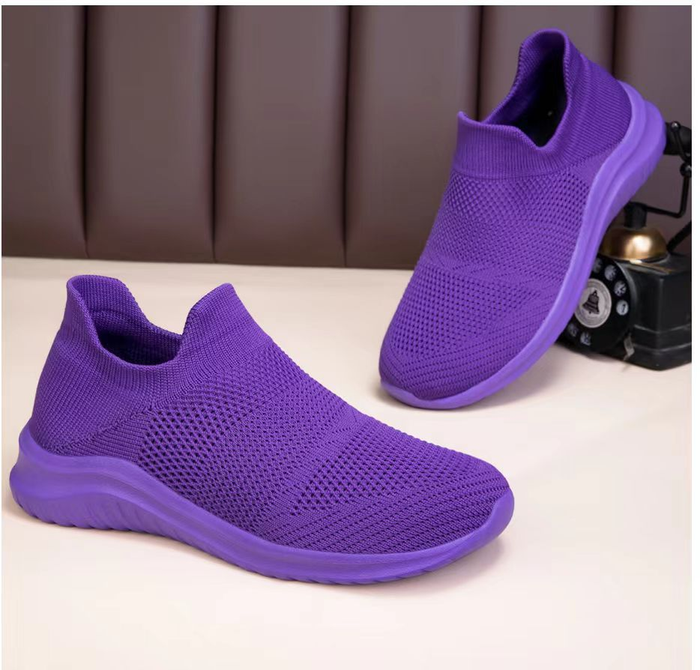 Slip-On Knit Trainers with Cushioned Sole for Walking