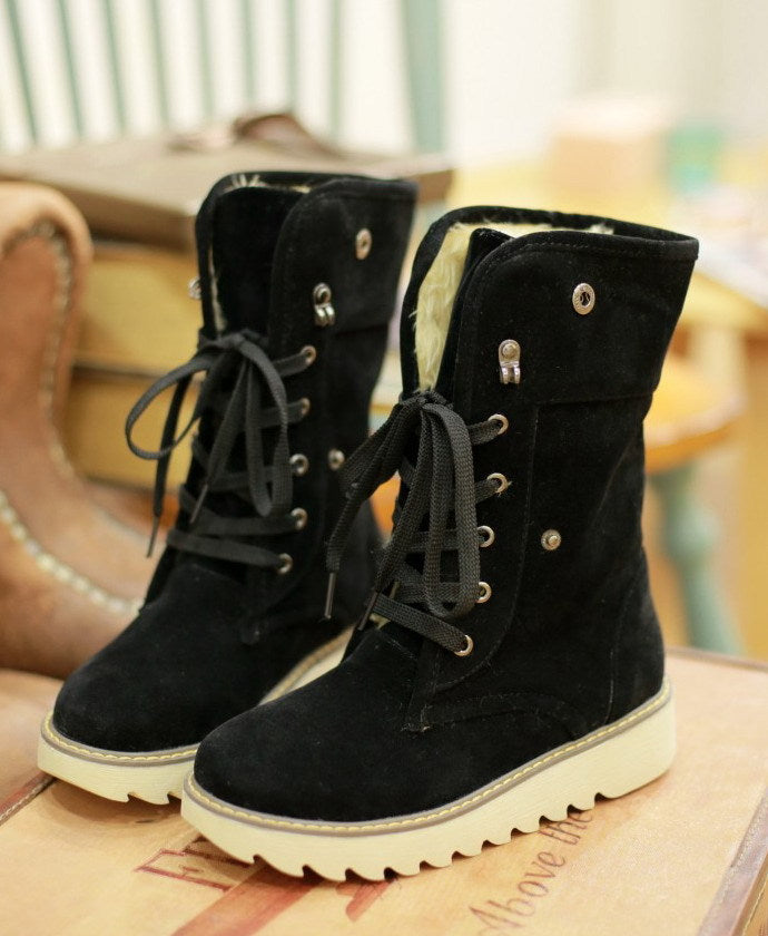 Women's lace-up snow boots with faux fur fold-over cuff
