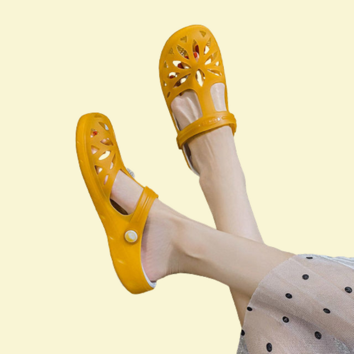 Women's Closed-Toe Slingback Clogs with Cutout Design