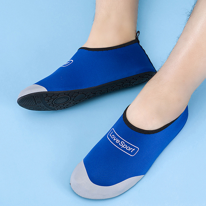 Lightweight Barefoot Shoes with Thin Sole for Women and Men