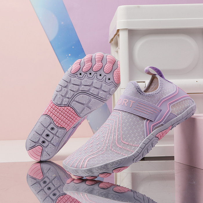 Women's Barefoot Trainers with Hook and Loop Fastener