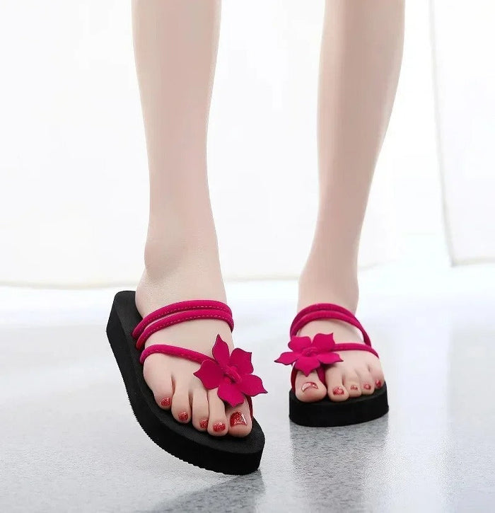 Women's Lightweight Platform Flip-Flops with Arch Support