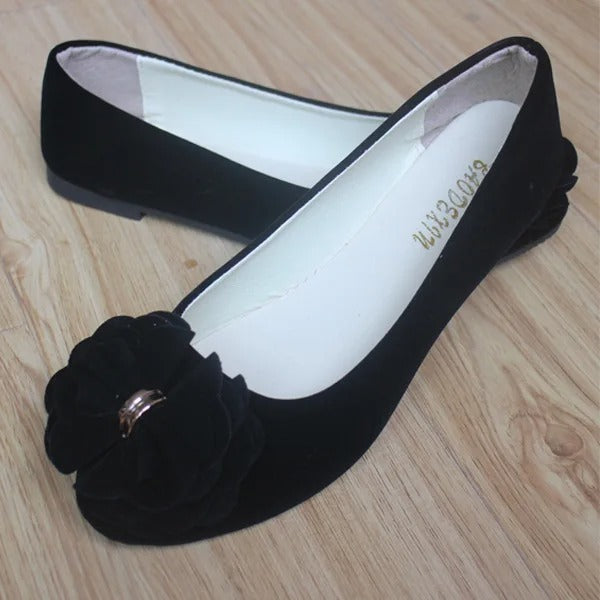 Women's Ballet Flats with Floral Detail and Soft Sole